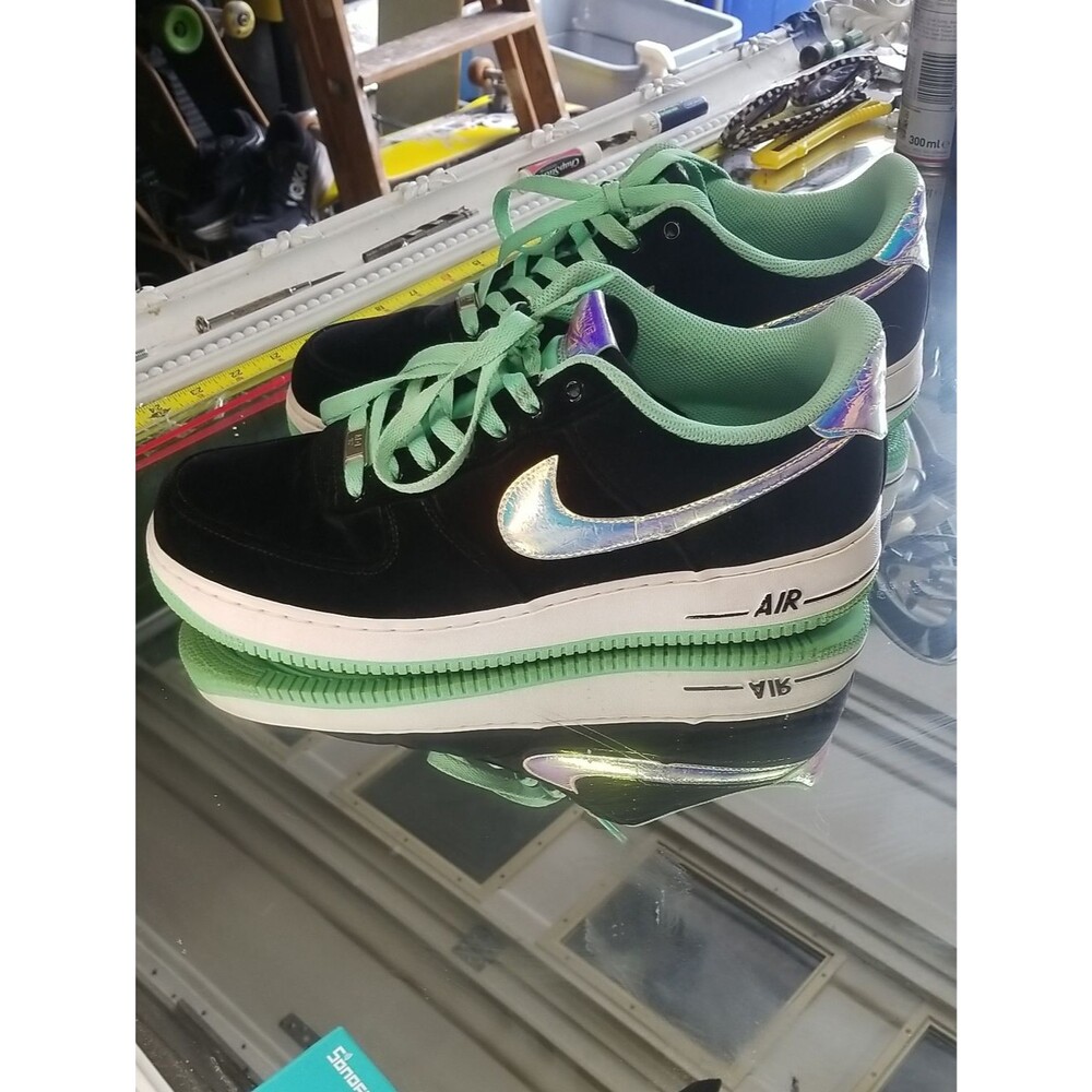 Mens 12 Nike Air Force 1 Low "Green Glow" sneakers black velour  Iridescent Logo